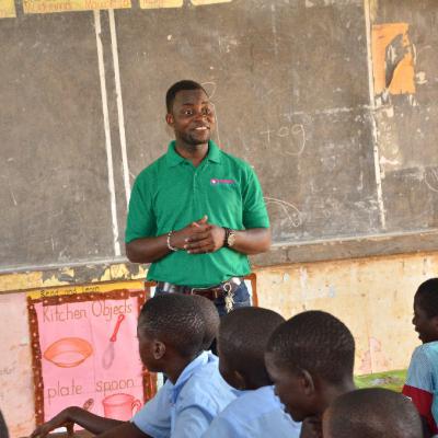 226